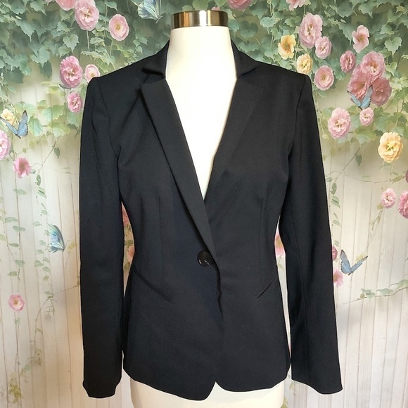 LAFAYETTE 148 Black Virgin Wool Blazer - Picture 2 of 7